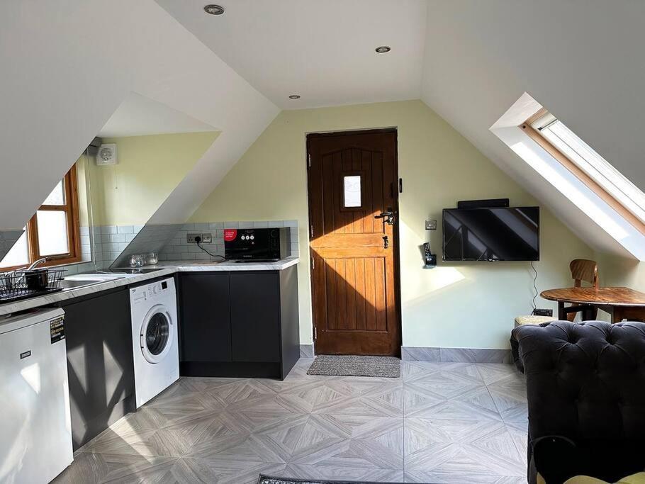 Forest Studio Apartment Gated Parking On 2 Acres Garden Chislehurst Kültér fotó
